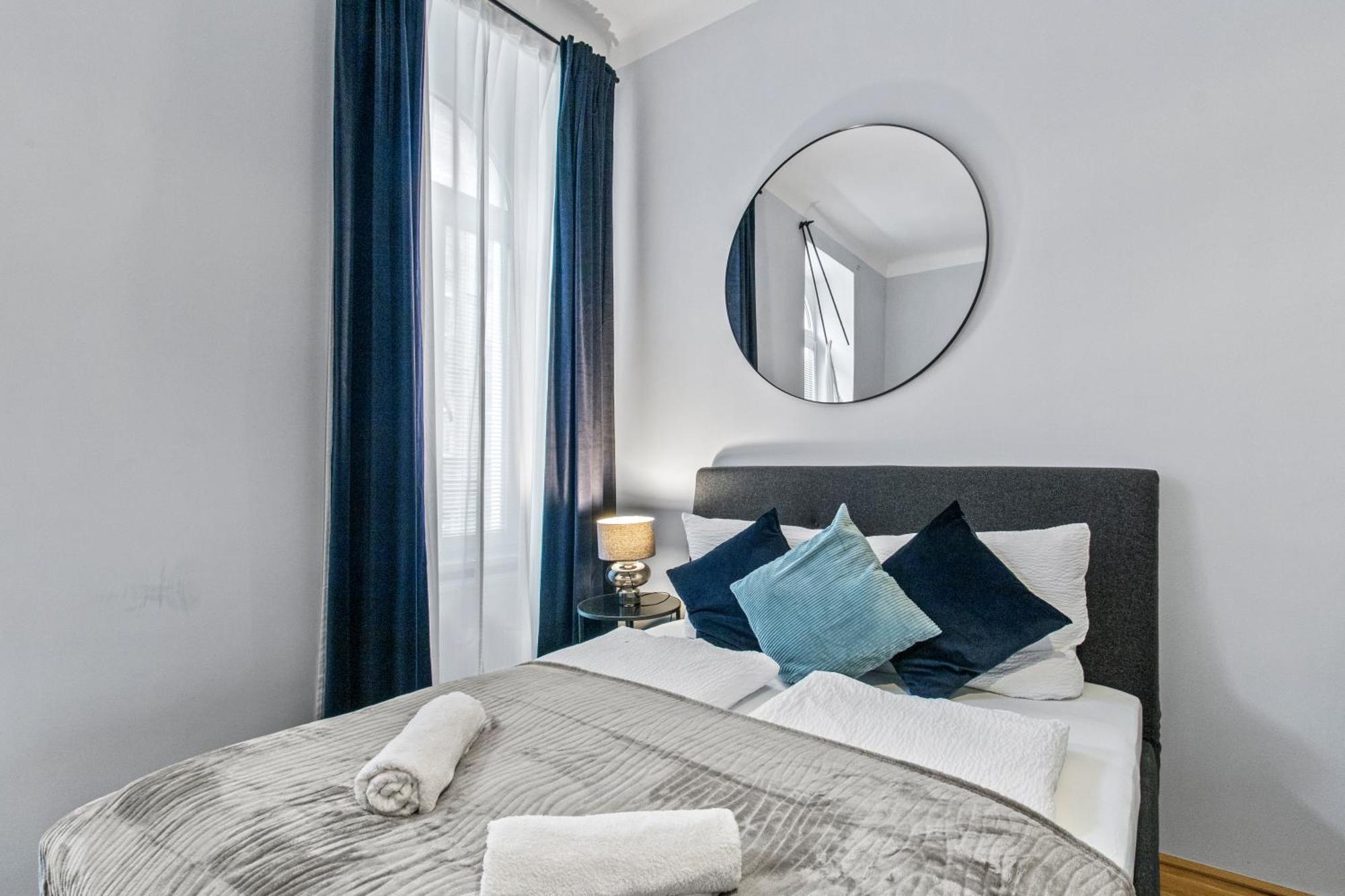 Balcony Apartment, 4 Min To U3 Zipperer Strasse Bécs Kültér fotó