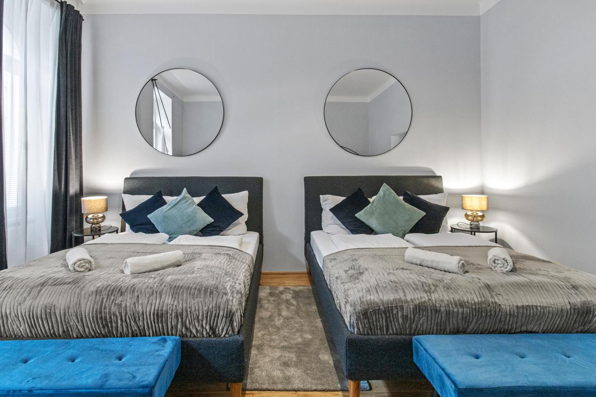 Balcony Apartment, 4 Min To U3 Zipperer Strasse Bécs Kültér fotó