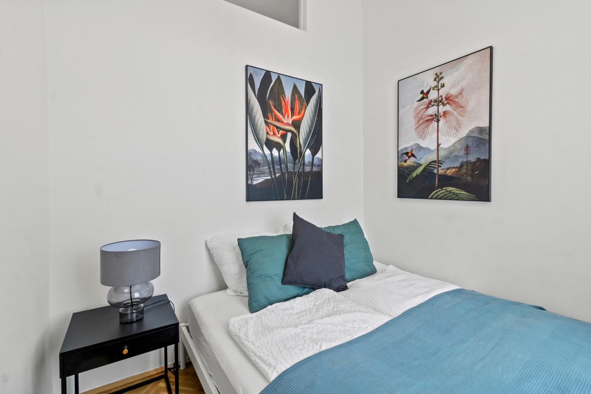 Balcony Apartment, 4 Min To U3 Zipperer Strasse Bécs Kültér fotó