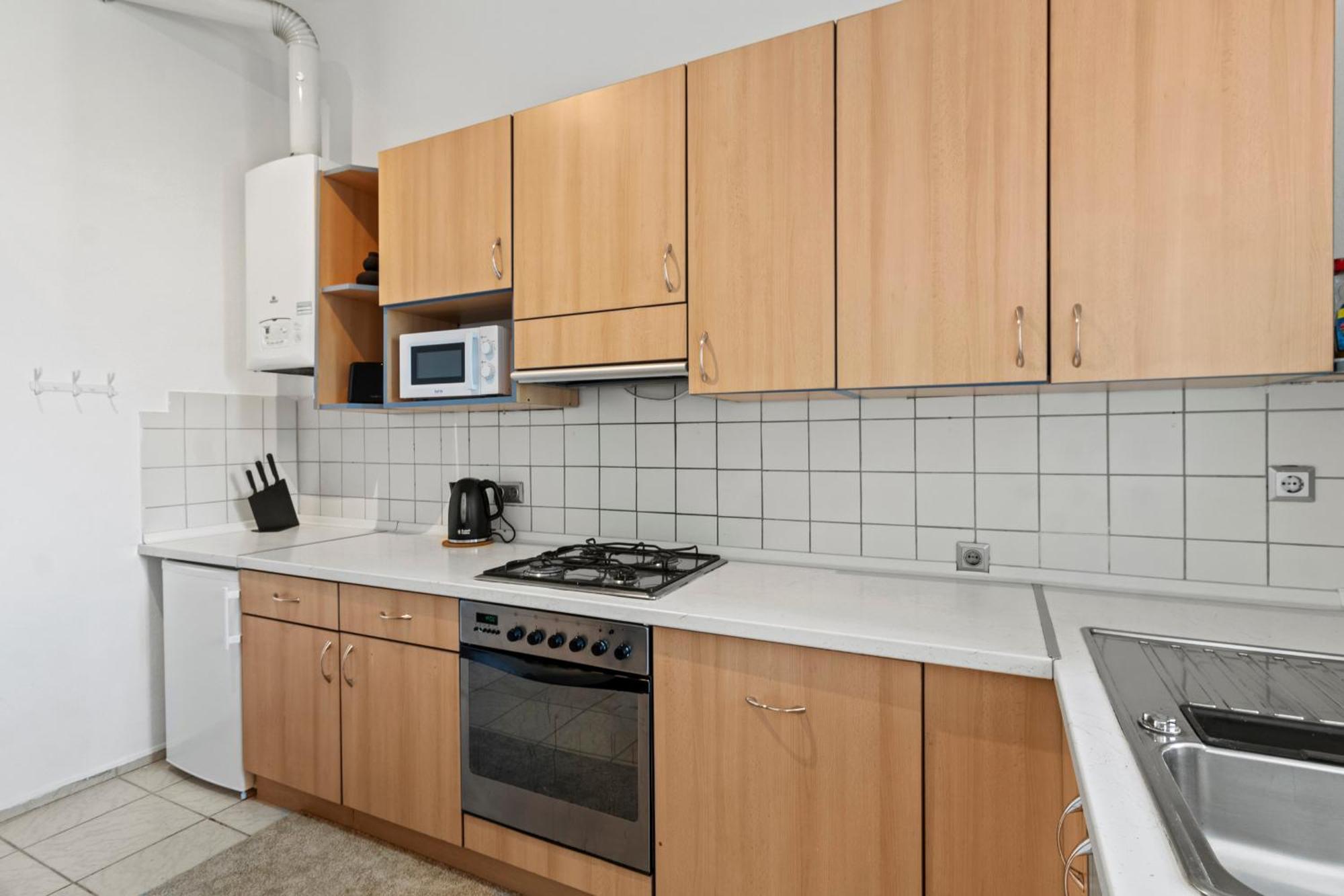 Balcony Apartment, 4 Min To U3 Zipperer Strasse Bécs Kültér fotó