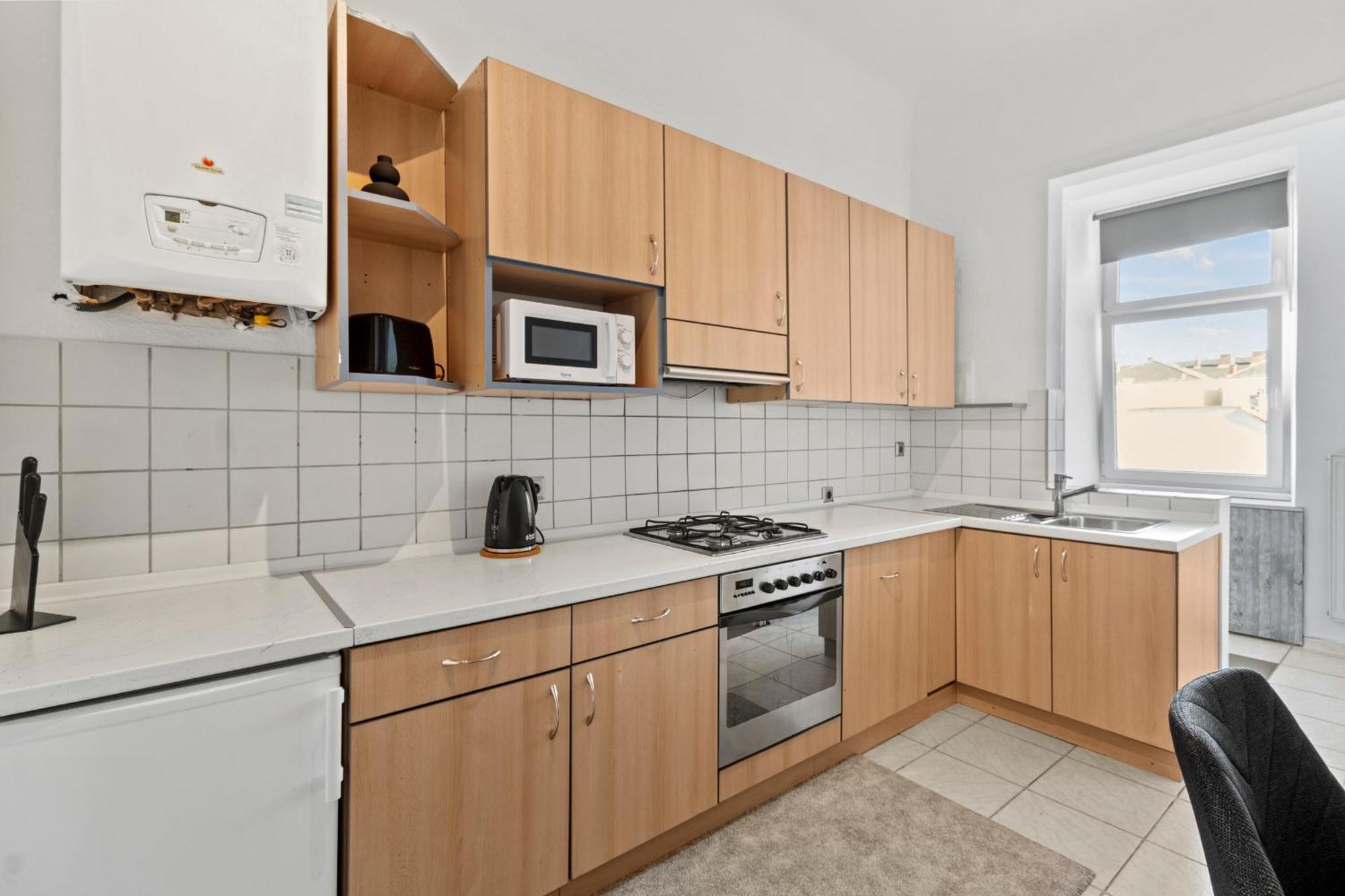 Balcony Apartment, 4 Min To U3 Zipperer Strasse Bécs Kültér fotó