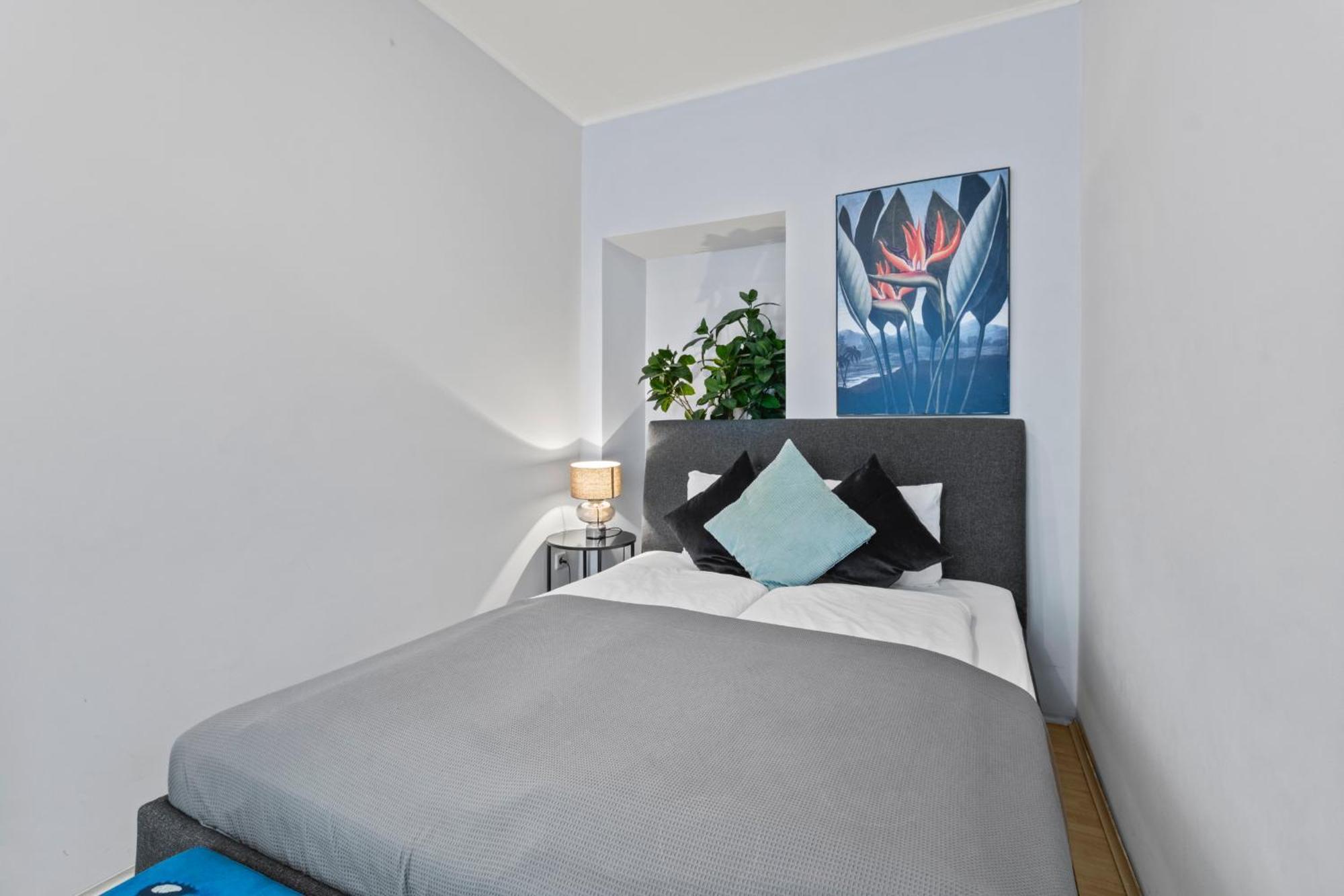 Balcony Apartment, 4 Min To U3 Zipperer Strasse Bécs Kültér fotó